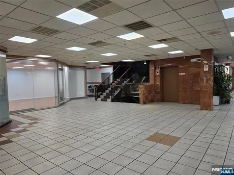 225 Broad Avenue Palisades Park NJ 07650