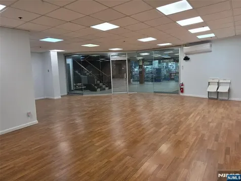 225 Broad Avenue Palisades Park NJ 07650