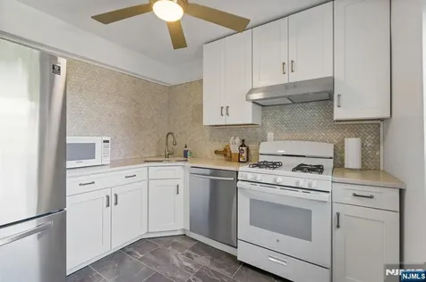 2345 Linwood Avenue Fort Lee NJ 07024