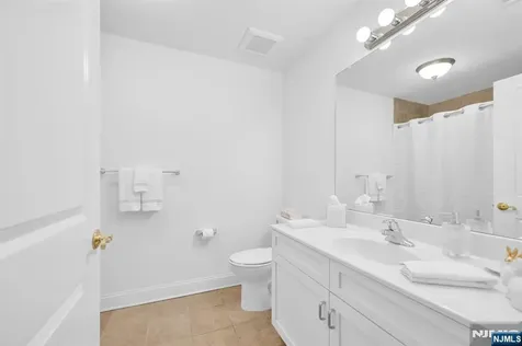2308 Freeman Way Allendale NJ 07401