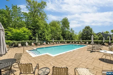 2308 Freeman Way Allendale NJ 07401