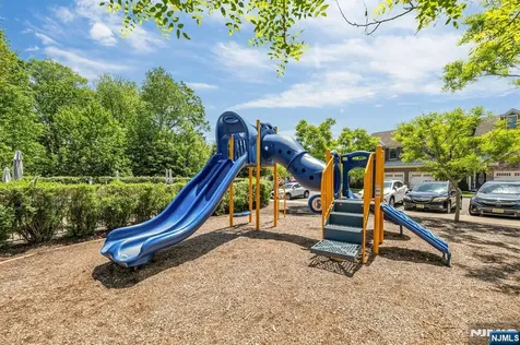 2308 Freeman Way Allendale NJ 07401