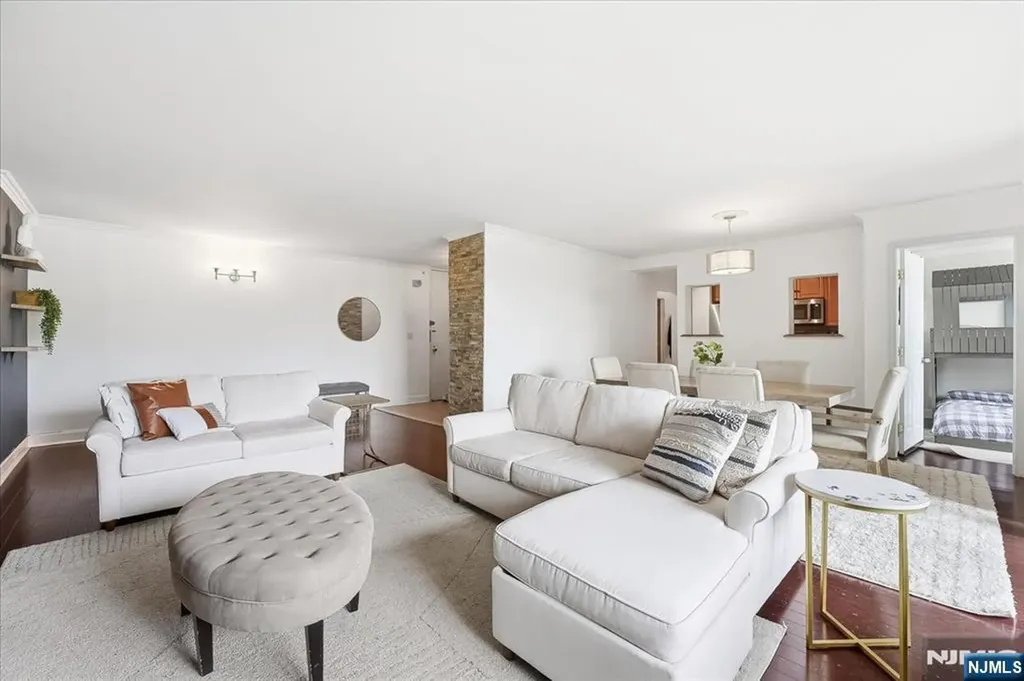 300 Winston Drive Cliffside Park NJ 07010