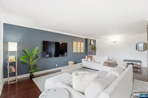 300 Winston Drive Cliffside Park NJ 07010