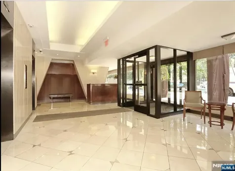 4 Horizon Road Fort Lee NJ 07024
