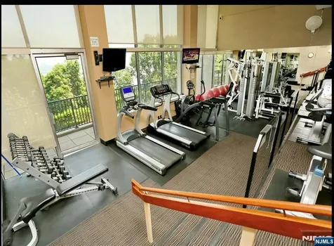 4 Horizon Road Fort Lee NJ 07024