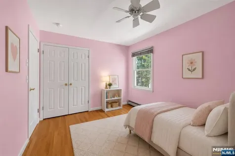 690 William Bliss Drive New Milford NJ 07646