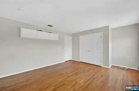 690 William Bliss Drive New Milford NJ 07646