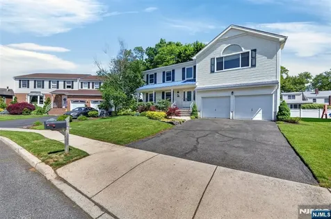 690 William Bliss Drive New Milford NJ 07646