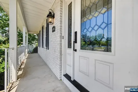 690 William Bliss Drive New Milford NJ 07646