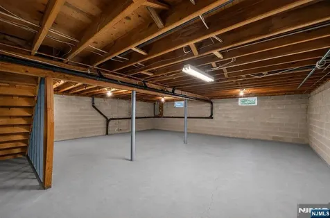 690 William Bliss Drive New Milford NJ 07646