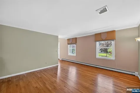 690 William Bliss Drive New Milford NJ 07646