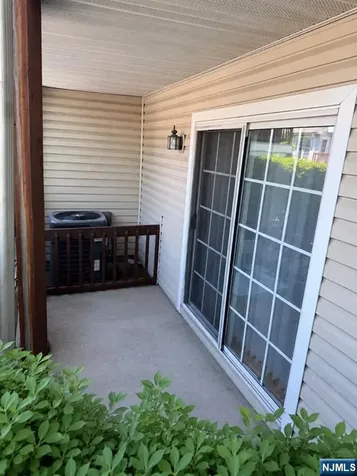 1484 Westgate Drive Fort Lee NJ 07024