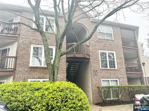 1484 Westgate Drive Fort Lee NJ 07024