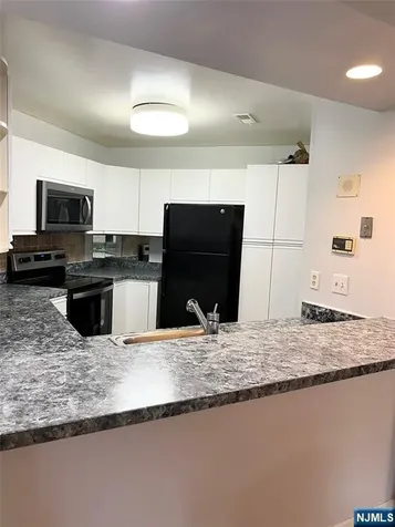 1484 Westgate Drive Fort Lee NJ 07024