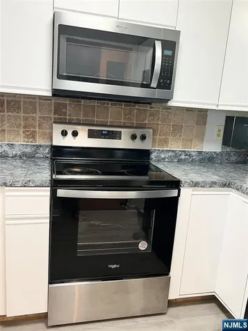 1484 Westgate Drive Fort Lee NJ 07024