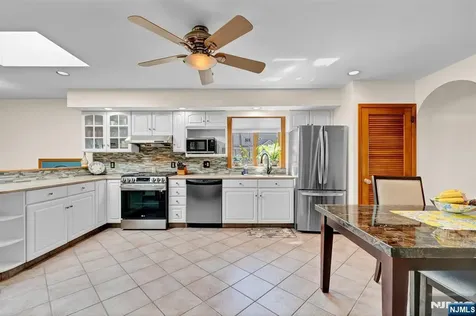 120 Belmount Avenue North Arlington NJ 07031