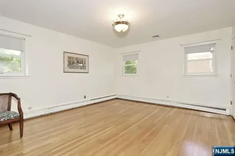 65 Haven Avenue Bergenfield NJ 07621