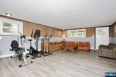 65 Haven Avenue Bergenfield NJ 07621