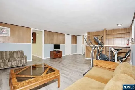65 Haven Avenue Bergenfield NJ 07621