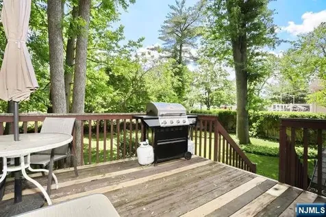 65 Haven Avenue Bergenfield NJ 07621