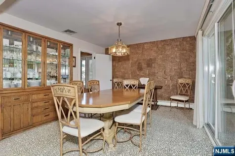 65 Haven Avenue Bergenfield NJ 07621