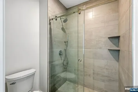 561-565 Broadway Westwood NJ 07675