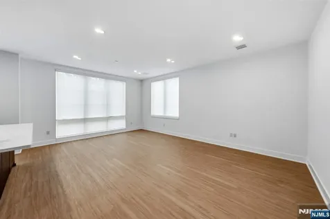 561-565 Broadway Westwood NJ 07675