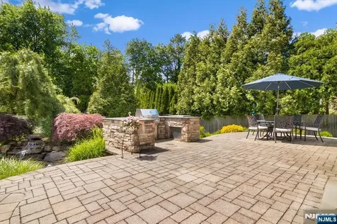 12 Longell Drive Wayne NJ 07470