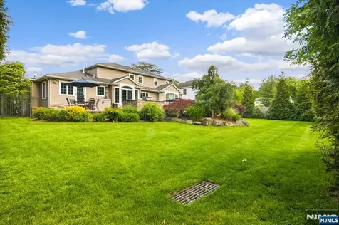 12 Longell Drive Wayne NJ 07470