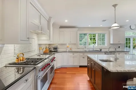 12 Longell Drive Wayne NJ 07470