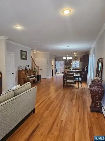 376 Aurora Avenue Cliffside Park NJ 07010