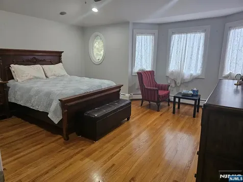 376 Aurora Avenue Cliffside Park NJ 07010