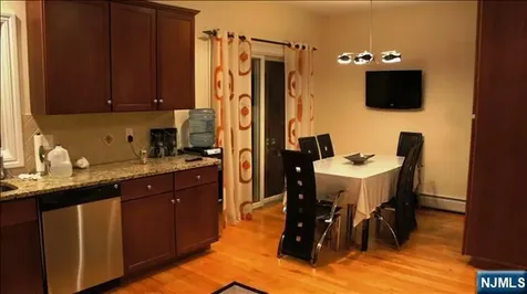 376 Aurora Avenue Cliffside Park NJ 07010