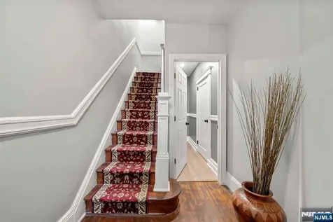 170 Cedar Street Cliffside Park NJ 07010