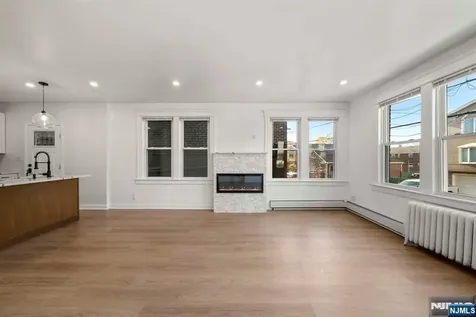 170 Cedar Street Cliffside Park NJ 07010