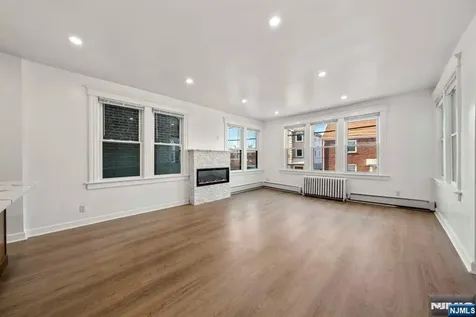 170 Cedar Street Cliffside Park NJ 07010