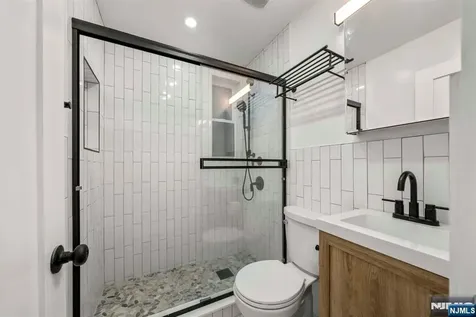 170 Cedar Street Cliffside Park NJ 07010
