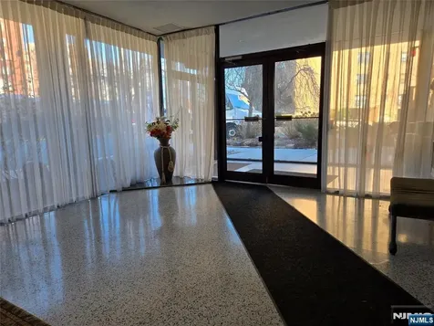 2348 Linwood Avenue Fort Lee NJ 07024