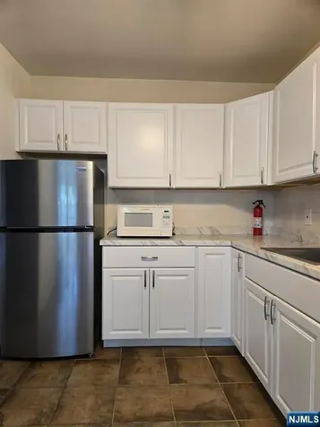 2348 Linwood Avenue Fort Lee NJ 07024