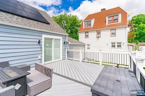 246 E 2nd Avenue Roselle NJ 07203