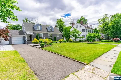246 E 2nd Avenue Roselle NJ 07203