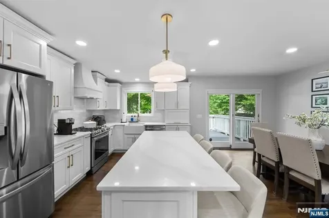 34 N Middletown Road Montvale NJ 07645