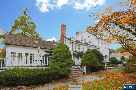 218 Paramus Road Paramus NJ 07652