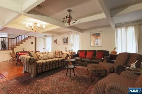 218 Paramus Road Paramus NJ 07652