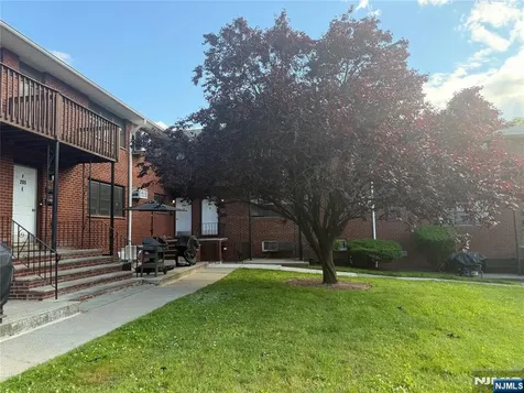 204 Terhune Lodi NJ 07644