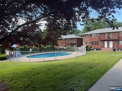 204 Terhune Lodi NJ 07644