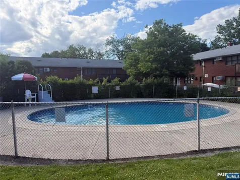 204 Terhune Lodi NJ 07644