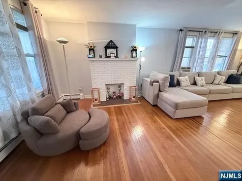436-438 Knickerbocker Avenue Paterson NJ 07503