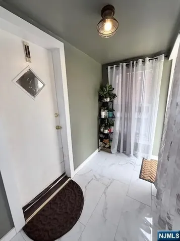 436-438 Knickerbocker Avenue Paterson NJ 07503